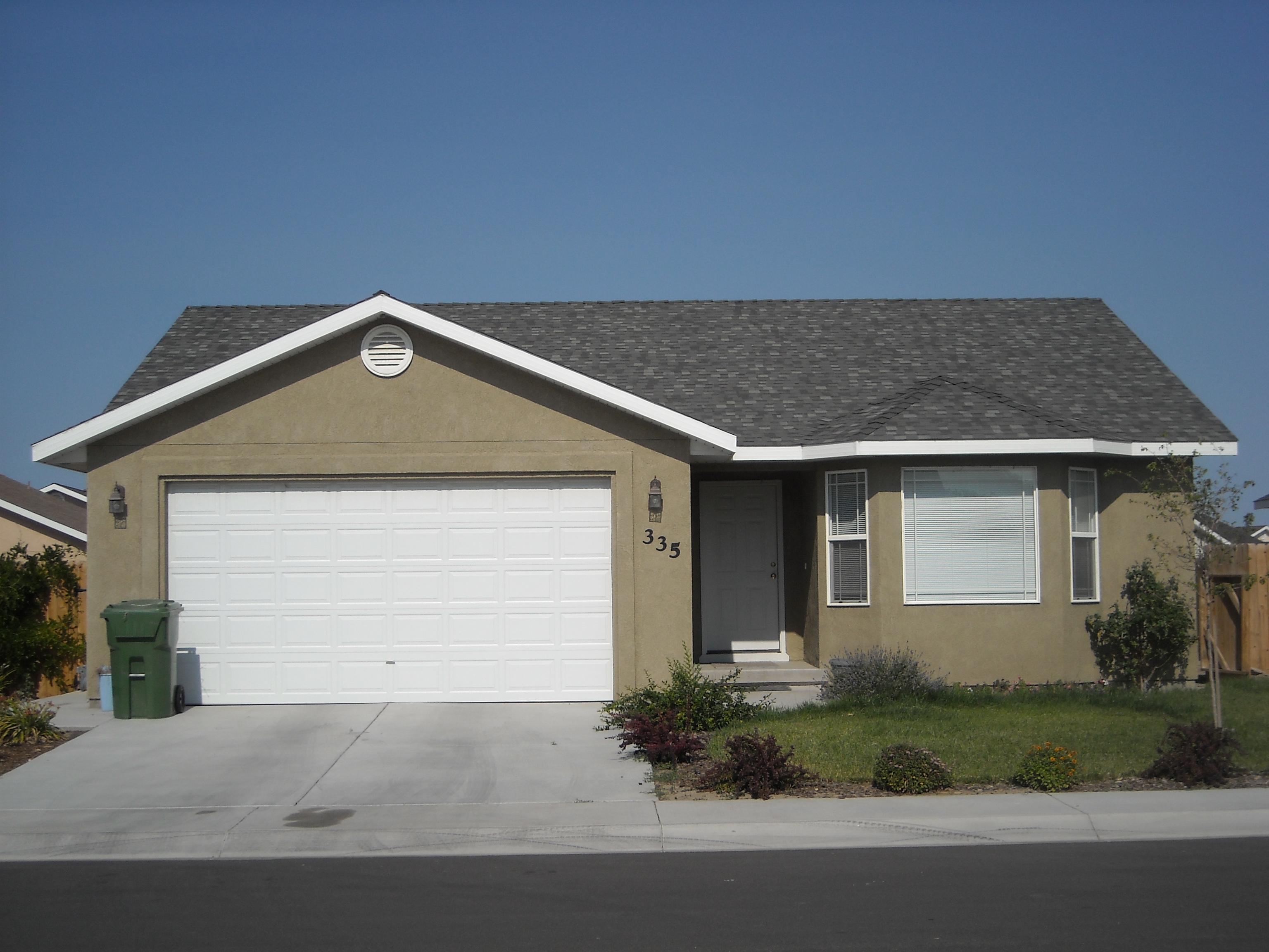 335 Bradley St Wallace Realty Corp.