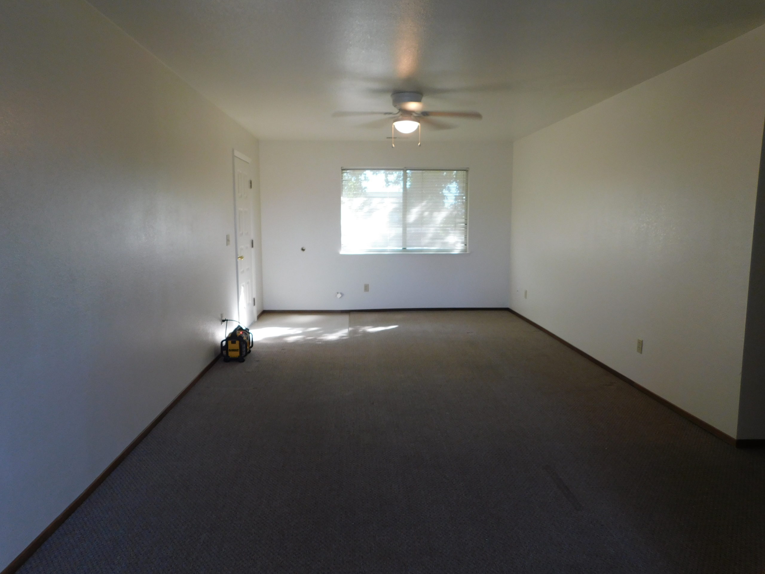 Linda Vista Apartments Wallace Realty Corp.