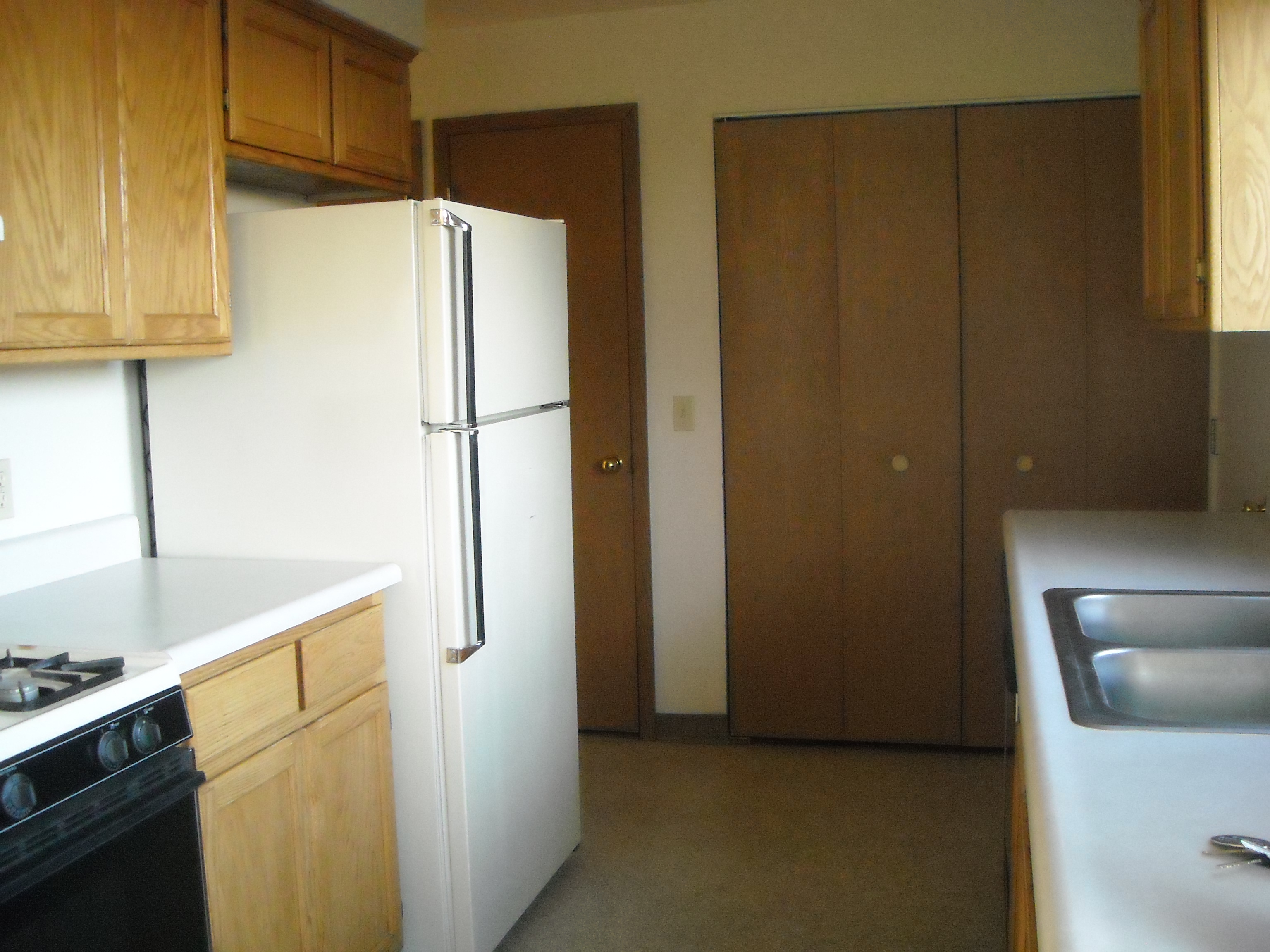 Linda Vista Apartments Wallace Realty Corp.